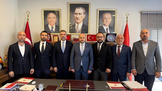 Silivri Türk Eğitim-Sen’den MHP İlçe Başkanlığına ziyaret