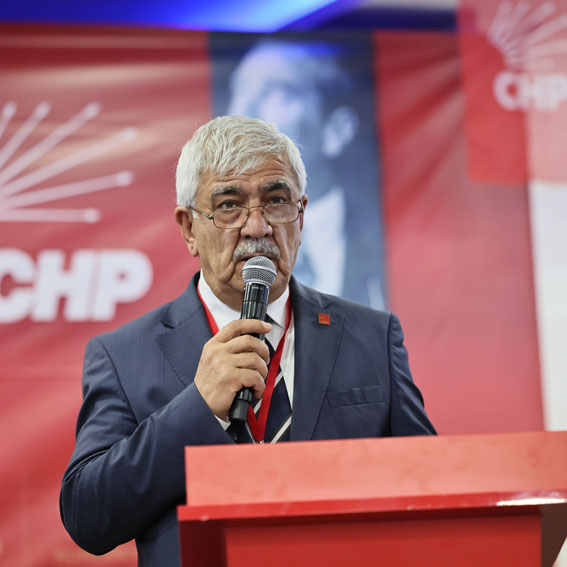 Silivri CHP İlçe Başkanı Kömür: Partimin yanındayım, emrindeyim!