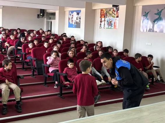 Silivri’de öğrencilere Siber Zorbalık Ve Güvenli İnternet Eğitimi