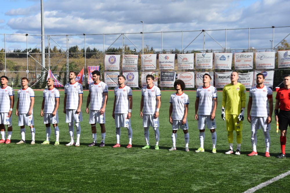 Silivrispor’dan krize rağmen oyuncuların onurlu zaferi 1-0