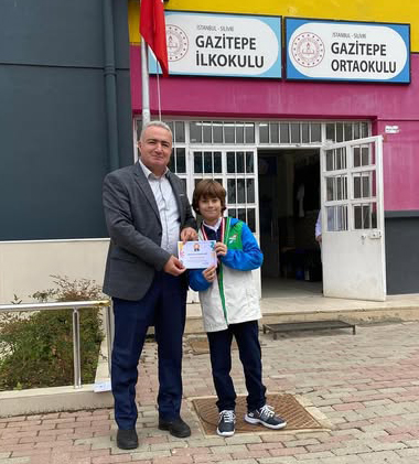 Silivri Gazitepe İlkokulu Öğrencisi Alparslan Özdemir’den ilçe derecesi