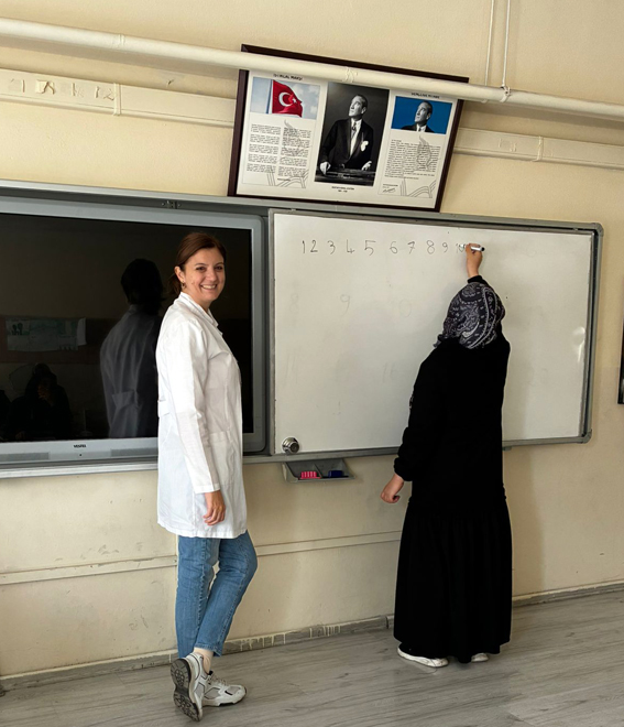 Silivri Mimar Sinan Mahallesi’nde Okuma Yazma Kursu açıldı
