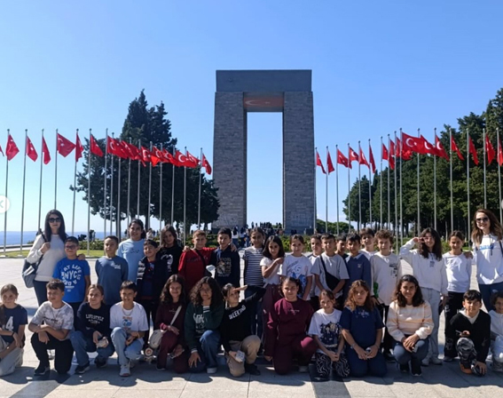 Silivri Abdülezel Paşa Ortaokulu öğrencileri Çanakkale’deydi