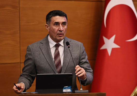 Silivri AK Parti Grup Sözcüsü Celalettin Yazıcı: Bütçe, temenni değil, hesap belediyeciliğini yansıtmalı