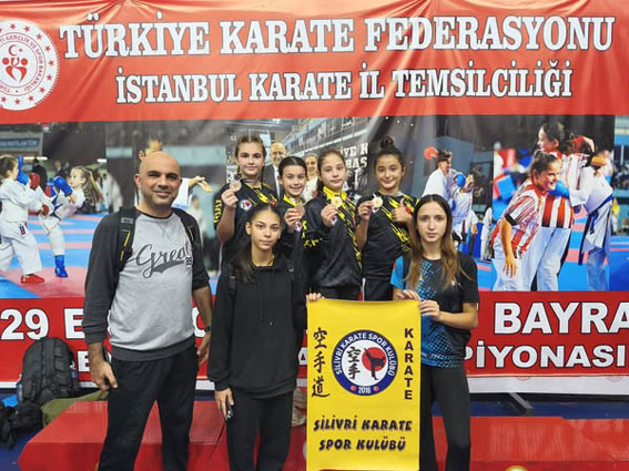 Silivri Karatecilerinden Cumhuriyet Kupası’nda gurur dolu başarı