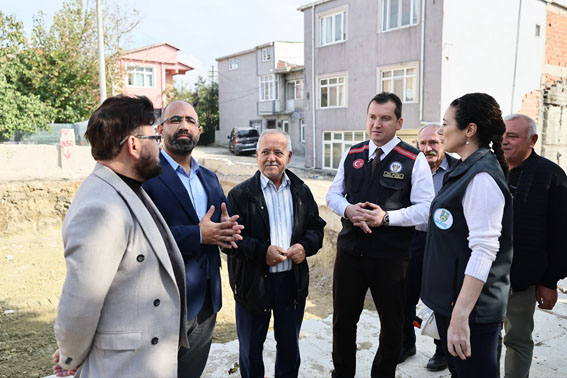 Silivri Gazitepe’de Dönüşüm Başladı: Köy konağı yıkıldı, yeni yaşam alanı geliyor