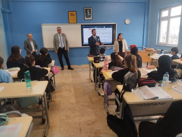 Silivri Millî Eğitim Müdürü Damat’tan Selimpaşa Anadolu İmam Hatip Lisesi’ne ziyaret