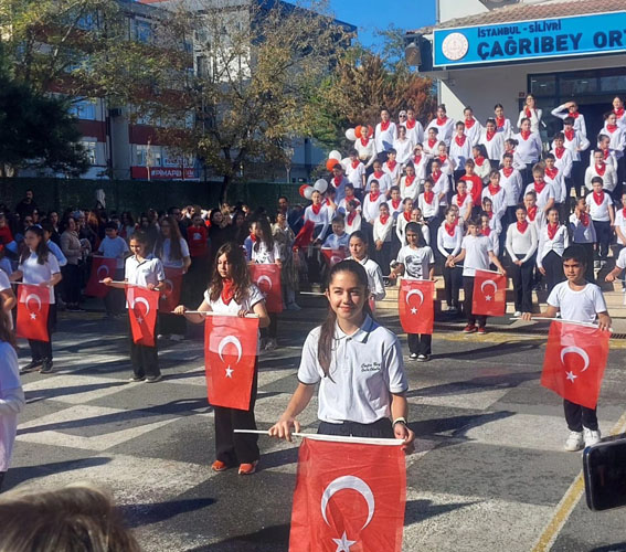 Silivri Çağrıbey Ortaokulu: Cumhuriyet, milletimizin en büyük eseridir