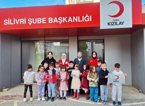 Silivri Kızılay, Kız İmam Hatip Anasınıfı öğrencilerini ağırladı