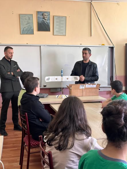 Silivri Mimar Sinan Ortaokulu'nda geleceğin teknolojisine kanat açıyorlar