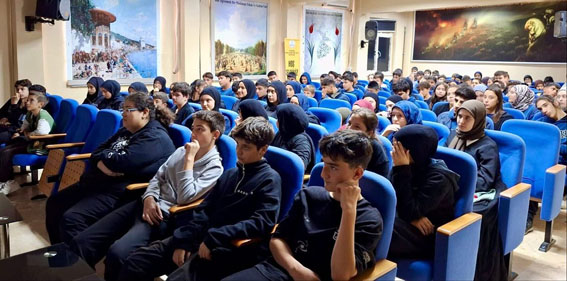Kızılay Haftasında Silivrili öğrencilere farkındalık eğitimi