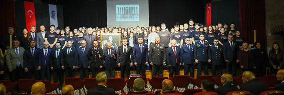 Silivri Atatürk Anadolu Lisesi Müdürü Muhsin Yazıcı: Atatürk, umudun tükendiği yerde inancı yaşatan bir ışıktır