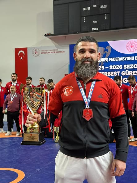 Silivrili Milli Güreşçi İsmet Karabulut’tan Türkiye 3’üncülüğü