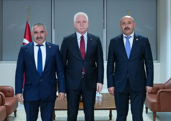 Vali Davut Gül, Silivrili Muhtarları makamında ağırladı