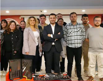 Rumeli Üniversitesi’nde “Profesyonel Mutfaklarda Bıçak Kullanımı” Etkinliğine yoğun ilgi