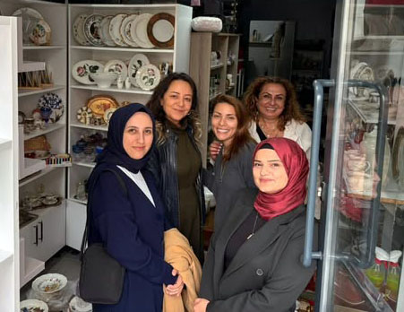Silivri AK Parti Kadın Kolları’ndan kadın esnafa ziyaret