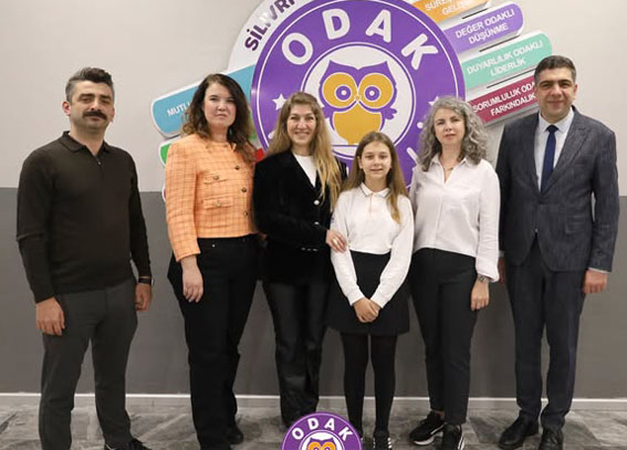 Silivri Odak Koleji Öğrencisi Duru Kıran İlçe Birincisi oldu