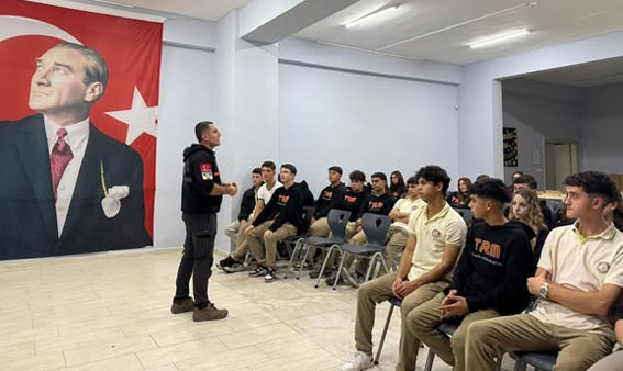 Silivri Tarım Lisesi’nde Deprem ve Afet Bilinci Eğitimi