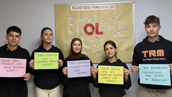 20 Kasım Nezaket Gününde Silivri Tarım Lisesi öğrencilerinden anlamlı etkinlik