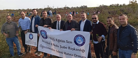 “Öğretmenler Günü Hatıra Ormanı” için fidanlar toprakla buluştu