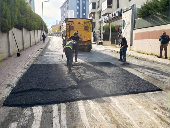 Silivri’de yol bakım ve onarım çalışmaları aralıksız sürüyor