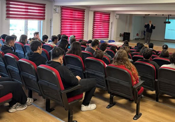 Silivri Anadolu Lisesi’nde YKS İçin Motivasyon ve Stres Yönetimi Eğitimi