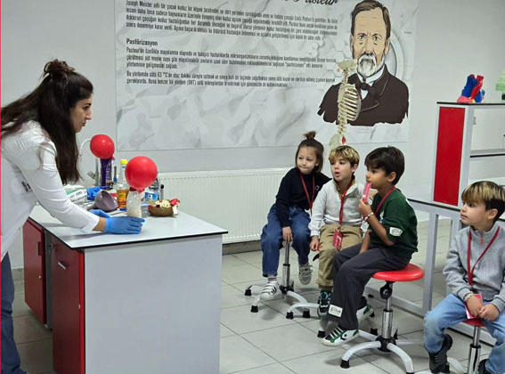 Silivri Kampüsü’nde “Mektebim’de Bir Gün” Etkinliği