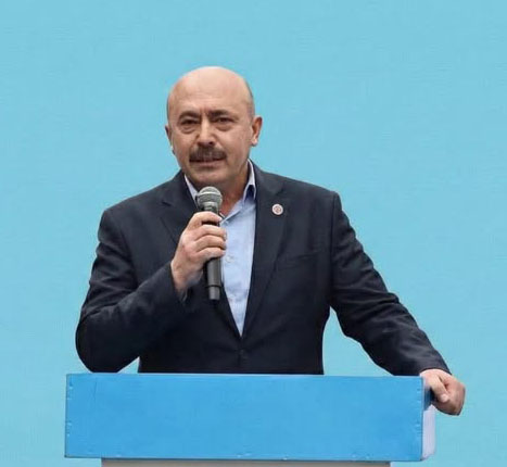 Silivri Yeni Mahalle Muhtarı Müslim Üsten: Engelleri kaldıran güç: Birlik ve dayanışma