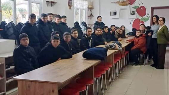 Silivri Yusuf Sarıbekir Lisesi öğrencilerinden masalların dünyasına yolculuk