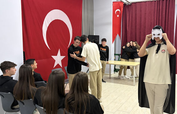 Silivri Tarım Lisesi’nde “Görünmez Kahramanlar Tiyatrosu” sahnelendi