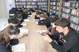Kitapların kanadında yeni ufuklara