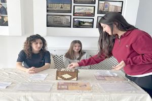 Şerife Baldöktü Lisesi’nden “Askıda Ekmek” Etkinliği