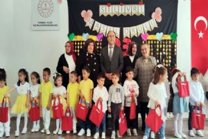 Silivri Halk Eğitimi Merkezi’nden 23 Nisan’a renkli kutlama