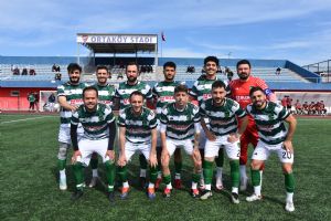 Çeltikköyspor Fırtına Gibi Esti! Lider, Deplasmanda 4 Golle Güldü