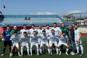 Alipaşaspor Sezonu Galibiyetle Noktaladı 3-2