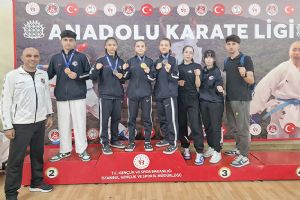 Silivri Karate Kulübü’nden Anadolu Karate Ligi’nde gururlandıran başarılar