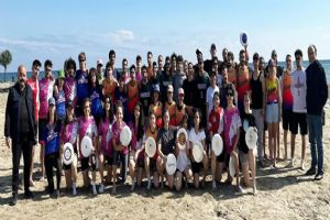 Silivrili gençler frizbi ve voleybolda yeteneklerini sergiledi