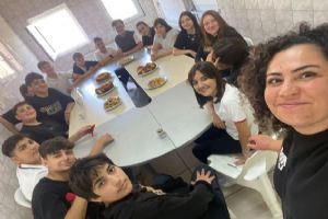 Silivri Çağrıbey Ortaokulu öğrencilerinden liseye ziyaret