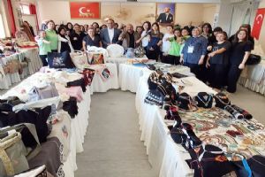 Silivri Şerife Baldöktü Lisesi öğrencilerinden Halk Eğitim Sergisine ziyaret