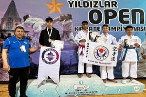 Enes Zafer Şimşek’ten Karate Şampiyonası’nda çifte madalya