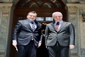 Bora Balcıoğlu’ndan Vali Davut Gül’e ziyaret