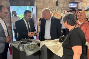 Silivri AK Parti İlçe Başkanı Barlas’tan Halk Eğitim Sergisine destek