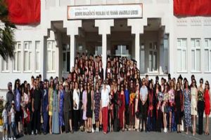 Silivri Şerife Baldöktü Lisesi mezunları yeni ufuklara yelken açtı