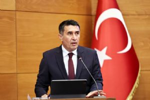 Celalettin Yazıcı: Bu muhafızlık değil, izanı aşan bir tuhaflıktır