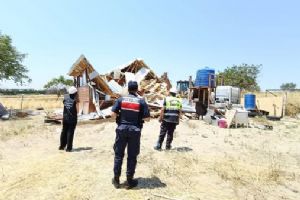 Silivri Belediyesi kaçak yapılara geçit vermiyor