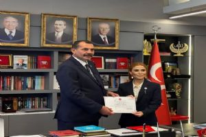 MHP Kadın Kolları Başkanı Avcı’ya takdir beratı