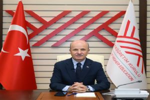 YÖK Başkanı Özvar’dan YKS Adaylarına mesaj: “Doğru tercih geleceğin kapısını açar”