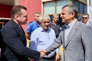 Silivri CHP örgütü Genel Başkanları Özgür Özel’i karşıladı