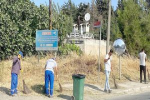 Silivri Belediyesi Park ve Bahçeler Ekipleri sahada