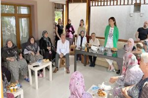 AK Parti İstanbul Milletvekili Bölük ve İlçe Başkanı Barlas vatandaşlarla buluştu